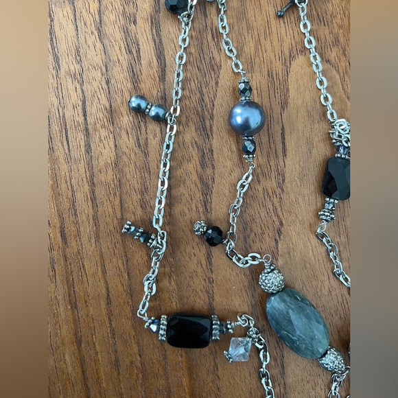 Silver and onyx long necklace - Picture 5 of 6